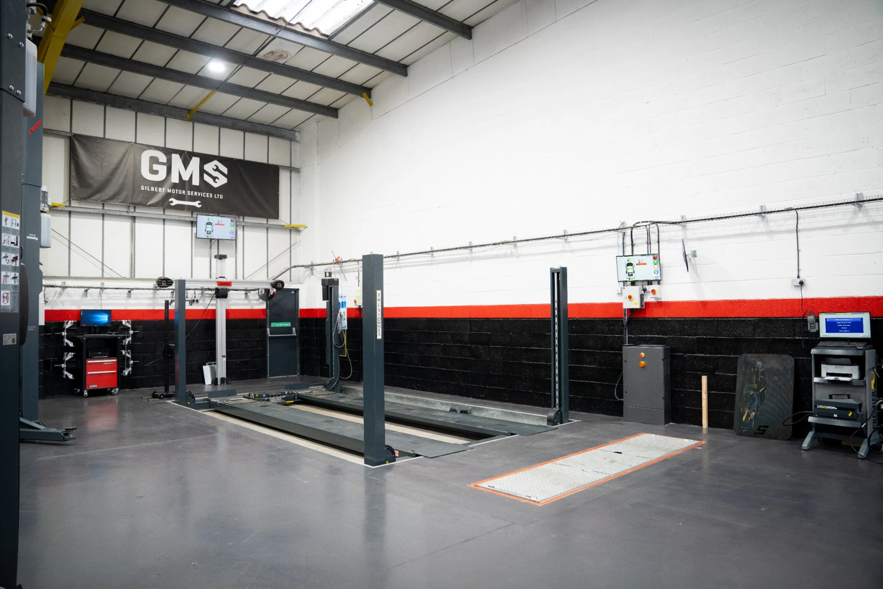 The new MOT testing bay at Gilbert Motor Services